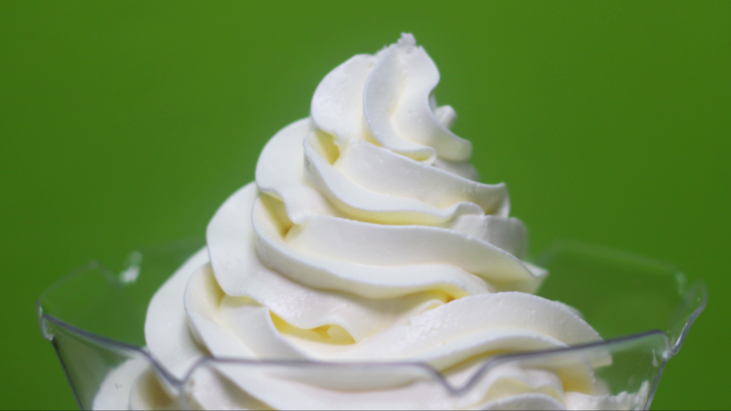 Crema al burro meringata ricetta video passo passo Tutto Pasticceria Magazine Crema al burro meringata ricetta video passo passo Tutto Pasticceria Magazine